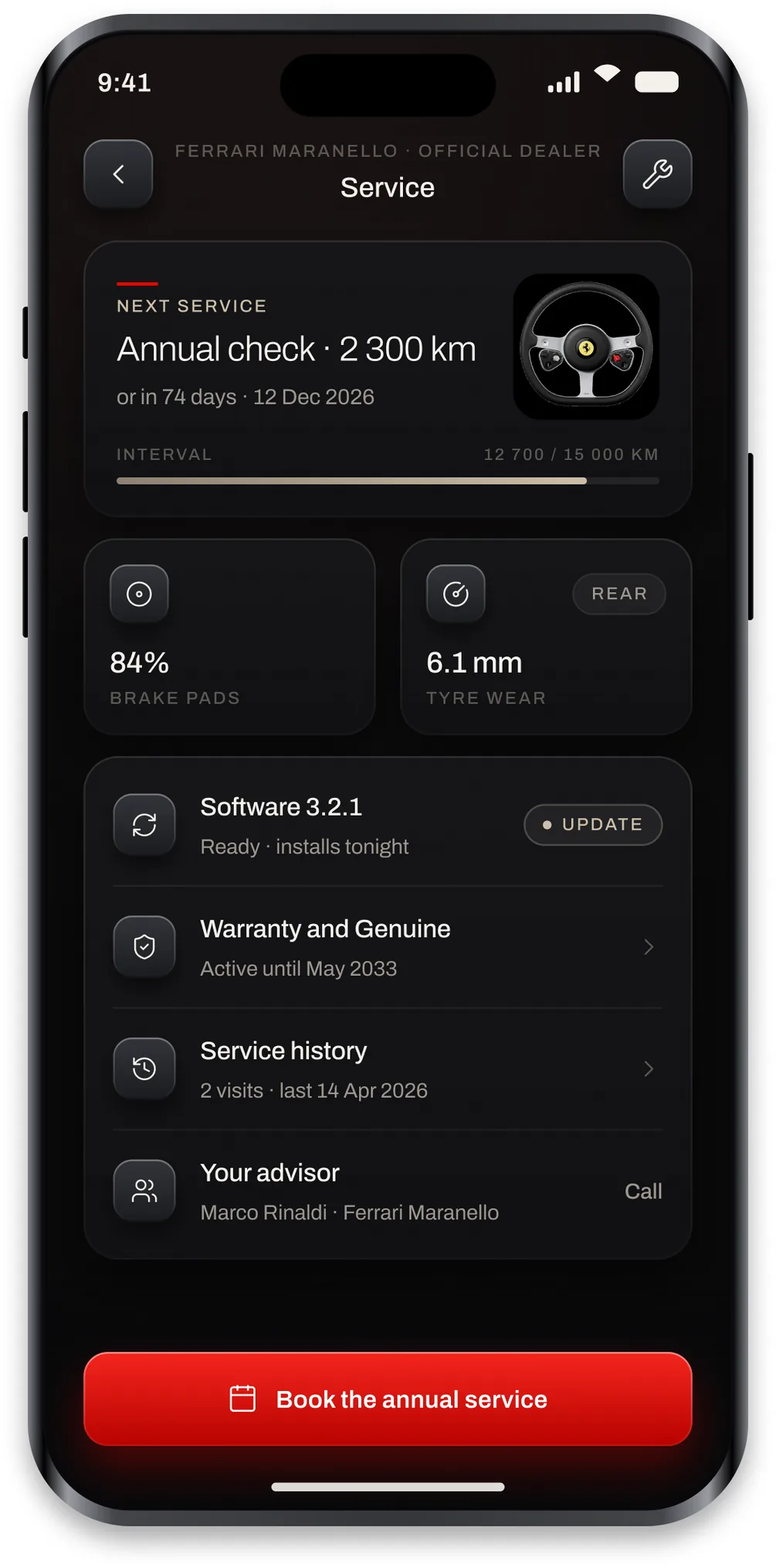The Luce service screen with the next annual check, wear levels and the dealership advisor